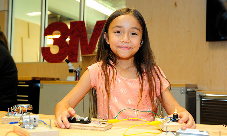 Girl Using Circuit Blocks In 3M Tinkering Hub